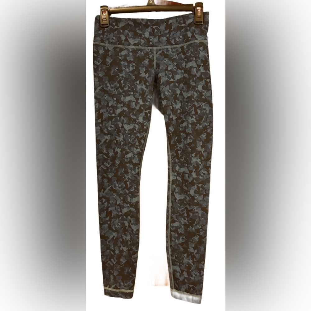 Lululemon Athletica Camouflage Leggings - Black and Gray